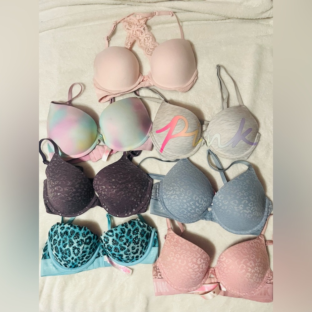 Bundle of 7 Victoria Secret bras! From 32B-34D All in new or like new condition!